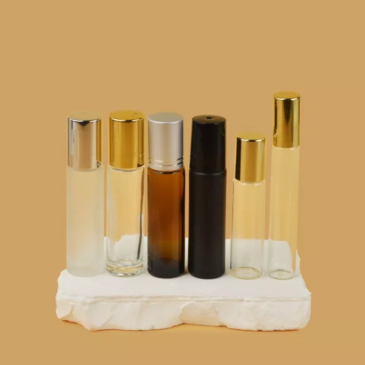 Umunlad ang Market ng Mga Essential Oil Bottles: Bakit 10ml Roll On Glass Bottles ang Bagong Pamantayan sa Industriya